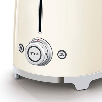 3. SMEG TSF01CREU Toaster