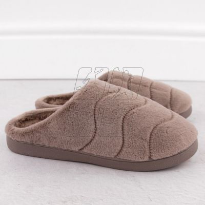 2. Unisoft W 6622 EVE466A fur slippers