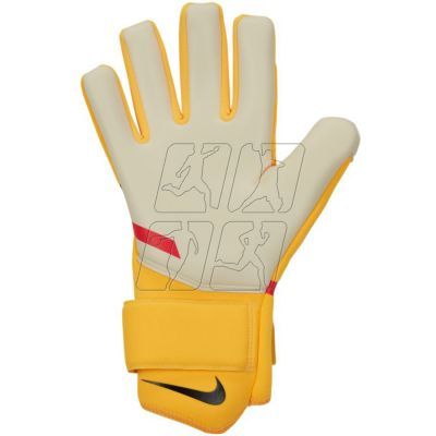 3. Nike Phantom Shadow CN6758 845 goalkeeper gloves