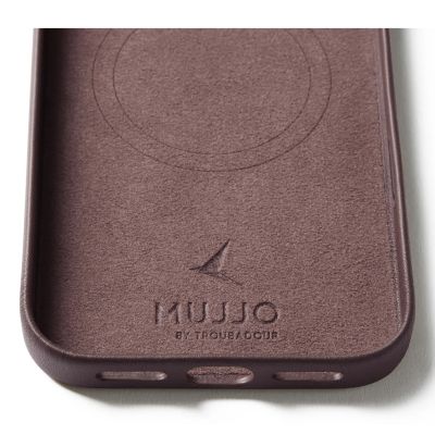 4. Mujjo Leather Case - leather case for iPhone 17 Pro Max compatible with MagSafe (bronze red)