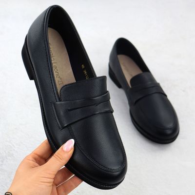 2. Women’s Black Leather Loafers Sergio Leone MK25112-S