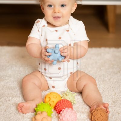 3. AM Tullo sensory balls 8 pcs. 497