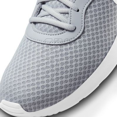 7. Nike Tanjun M DJ6258-002 shoe