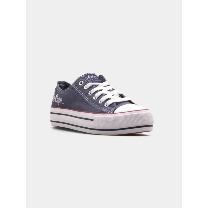 16. Lee Cooper W LCW-24-31-2220L sneakers