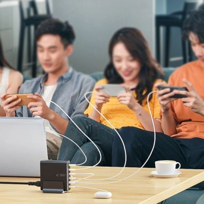 11. Tech-Protect DC240W-GaN Charging Station 6 Ports 4 x USB-C 2 x USB-A 240W QC3.0 - Black