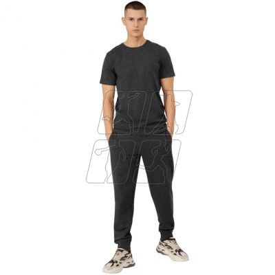 2. Outhorn M HOL22 SPMD600 23M pants