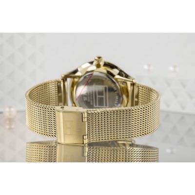 5. Tommy Hilfiger Layla Women's Watch 1782458+ BOX