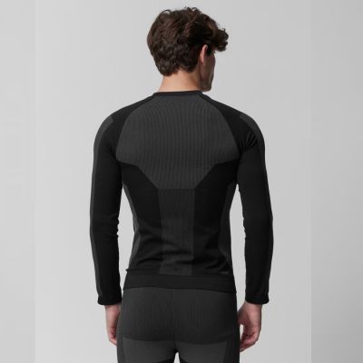2. Outhorn M OTHAW23USEAM101 20S Thermal T-shirt