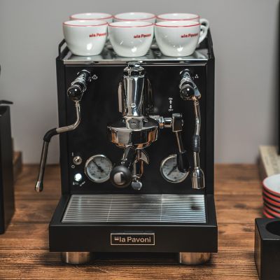 5. La Pavoni Coffee Machine (LPSCVB01EU) New Cellini Evolution