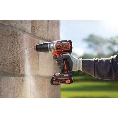 4. Black & Decker BL188K-QW 1650 RPM Drill Central Locking