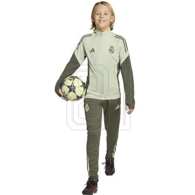 4. adidas Real Madrid Training Top Jr JP3981