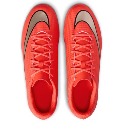 3. Nike Mercurial Vapor 17 Club IC Shoes IM5964-600