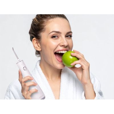 6. ELDOM IRRIGATOR RY200B 230 ML RECHARGEABLE, WHITE, WORKING TIME 60 MIN. CHARGING TIME APPROX. 6 HOURS, IPX7, TRAVEL CASE, USB CABLE
