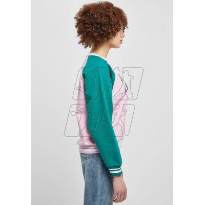 4. Karl Kani Serif Block College Crew Neck W 6120154