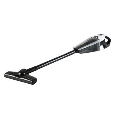 31. CAMRY CR 7046 vacuum cleaner