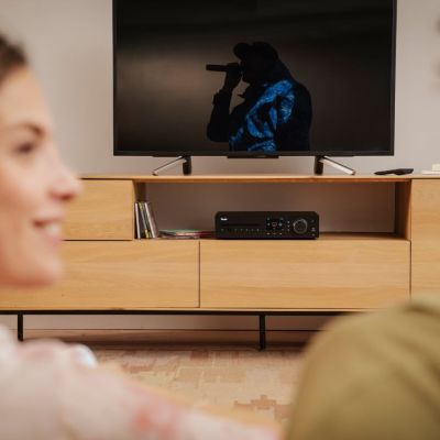 8. Teufel KOMBO 62 Mk2 CD-Receiver Black