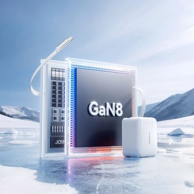 7. Joyroom JR-TCL06 67W GaN Wall Charger with Built-in Retractable USB-C Cable - White