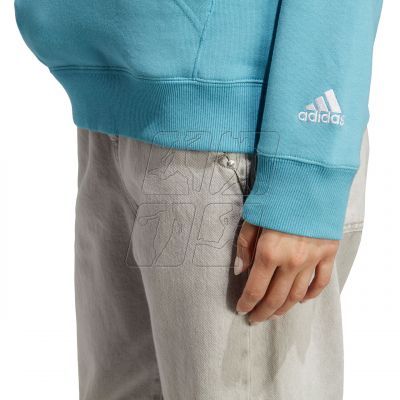 5. adidas Essentials Linear W sweatshirt IC6886