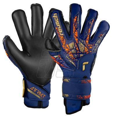 7. Reusch Attrakt Duo Evolution M 54 70 055 4411 gloves