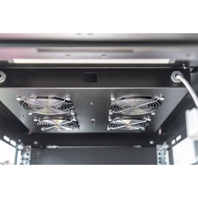 32. Roof fan for server cabinet Digitus DN-19 FAN-4-BN (for Unique & Varioflex-N and Dynamic Basic)