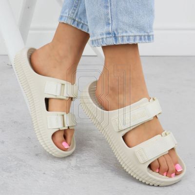 5. Big Star Flip-Flops RR274A529 W INT2143B