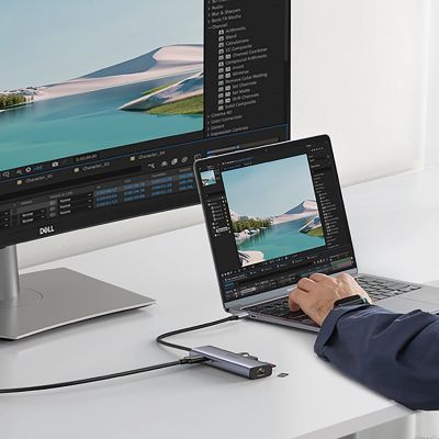 20. Ugreen CM512 90568 USB-C Adapter - 2x USB-A 3.0 / HDMI / RJ45 / SD and TF Card Reader / USB-C PD 100W - Gray