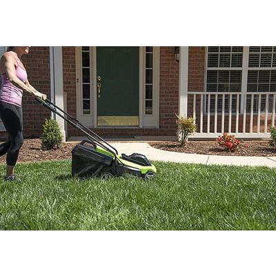 3. 24V Lawnmower 33 cm GREENWORKS GD24LM33K4 - Charger + 4Ah battery set - 2516107UB