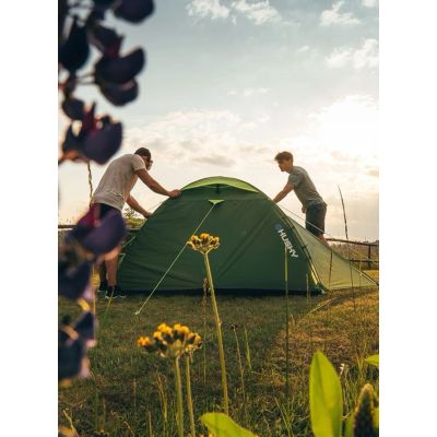 10. Husky BIZAM 2 PLUS two-person camping tent, 145 x 290 x 120 cm, 3.6 kg green