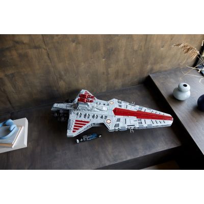 8. LEGO Star Wars 75367 Venator-class Star Destroyer