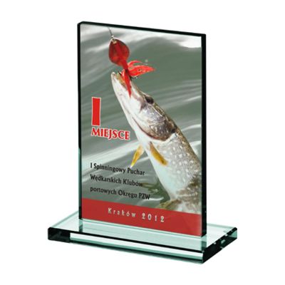 9. Glass trophy with LuxorJet color print