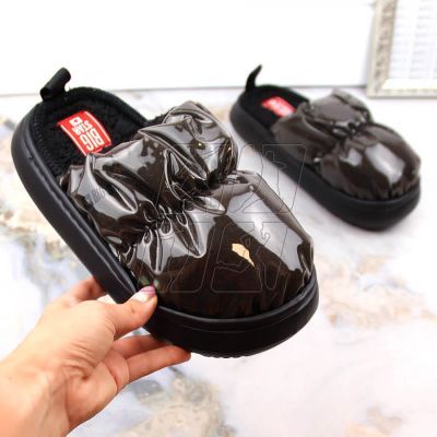 5. Home slippers metallic Big Star W INT1910 black