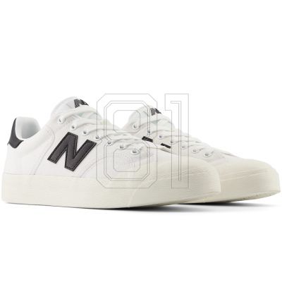 10. New Balance unisex BB100CVA shoes