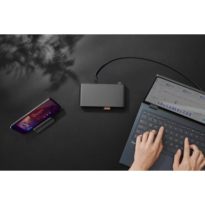 8. ASUS Triple Display USB-C Dock Duo DC301