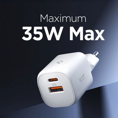 5. Spigen Essential EE352EU USB-C / USB-A 35W Wall Charger - White