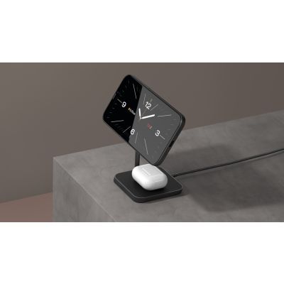 5. Zens Aluminum Series 2-in-1 Magnetic Charger with 24W Power Supply