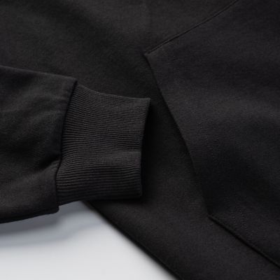4. Men's HINNA Sweatshirt