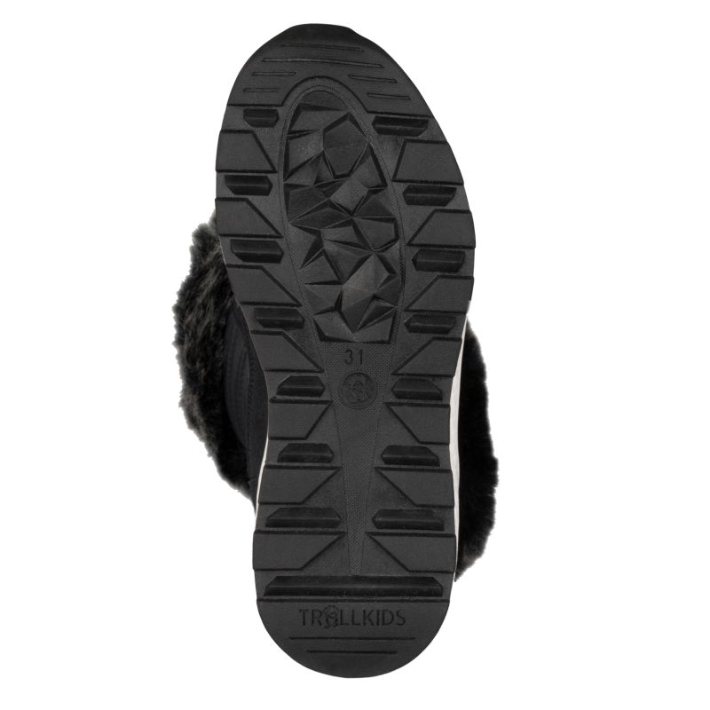 4. Trollkids Girls Hemsedal Winter Boots XT Waterproof Winter Boots for Girls (576-600)