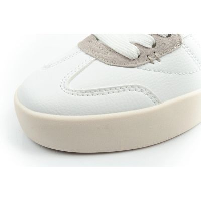 6. Gap women's sports shoes Boudler sneakers fashionable comfortable white