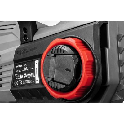 3. Graphite 58G034 Chainsaw