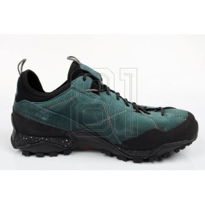 15. Aku Nativa GTX W 629676 trekking shoes