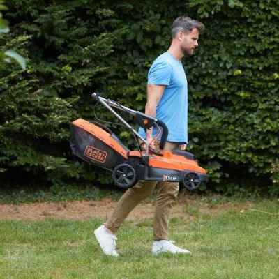 5. Black & Decker BCMW3318L2 Push Lawn Mower Battery Black, Orange