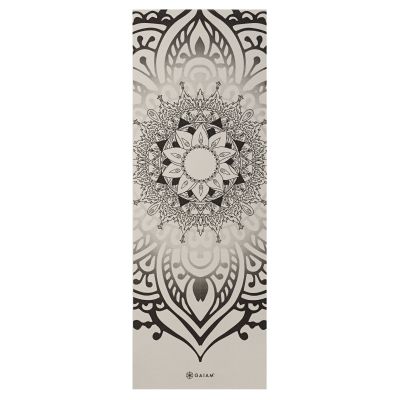 6. Gaiam Dovvetail Sundal Yoga Mat 5MM 64955