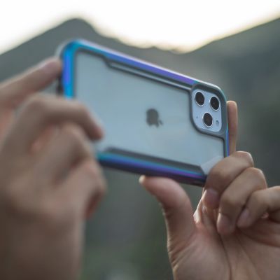 13. Raptic X-Doria Shield Case iPhone 14 Pro armored cover blue