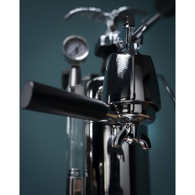 23. La Pavoni Milano Manual Lever Espresso Machine, Silver