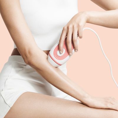 4. Braun Silk-expert PL1000 Intense Pulsed Light (IPL) Hair Remover Pink, White