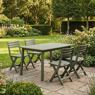 8. 4-Piece Set of Foldable Green Plastic Catering Chairs KOMODO
