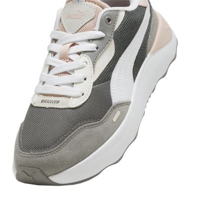 4. Puma Runtamed Platform Shoes W 392324 09
