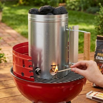 24. CHIMNEY LIGHTER FOR GRILL, HEIGHT 27.5 CM WITH WOODEN HANDLE