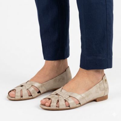 4. Women's leather ballerinas, openwork, comfortable, gold, Gino Fabiani OL28-1