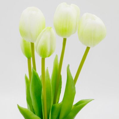 24. BOUQUET OF 5 WHITE TULIPS 39 CM LIFE-LIKE SPRING DECORATION